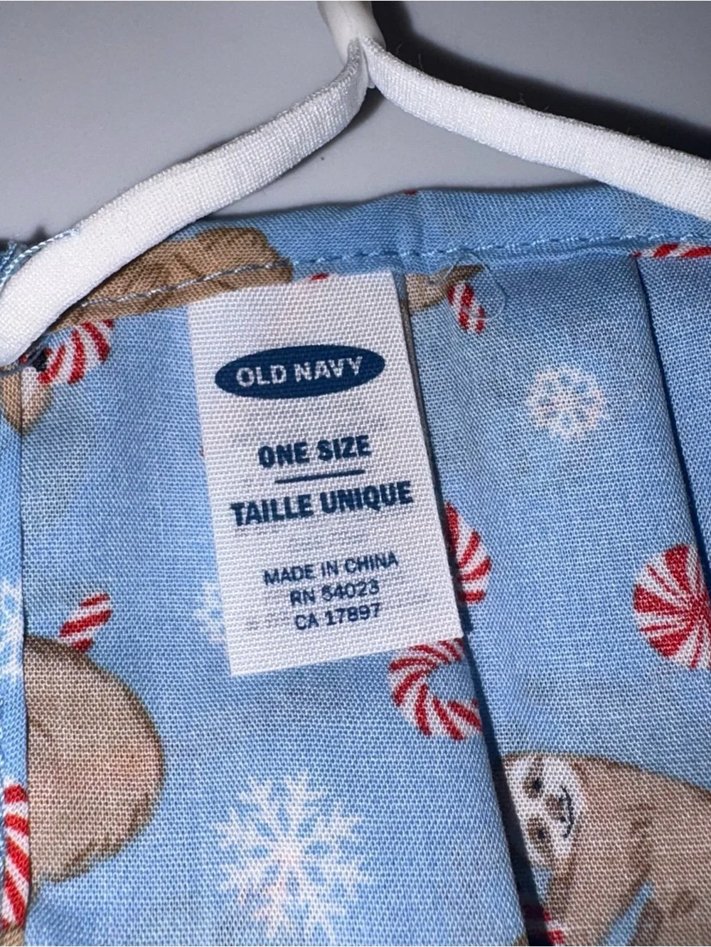 Old Navy NWOT Blue Peppermint Sloth Face Mask